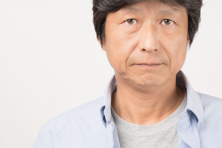 虎紋深／法令紋深怎麼辦？消除法令紋的3大方法！只需要嬰兒油加XXX？