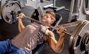 【增肌】拆解增肌失敗的主要原因，分享增肌的正確步驟＋小編親測「偷步」減脂增肌療程