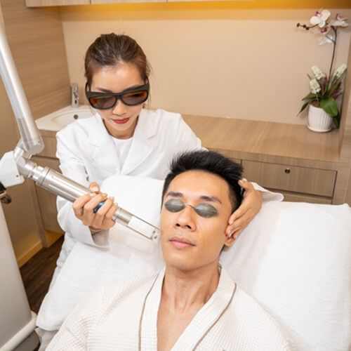 專業皮膚分析 及 去暗瘡印療程