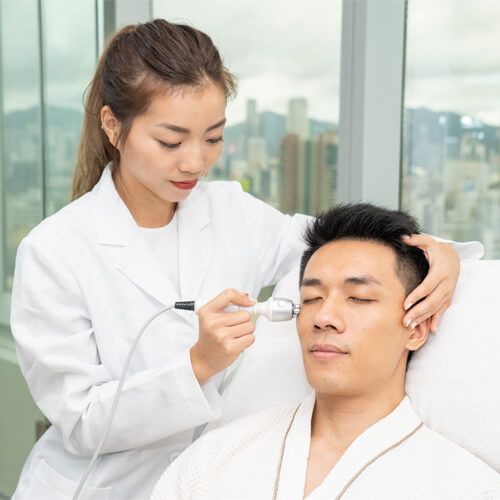 專業皮膚分析 及 BTL Exilis Pro 眼袋槍療程