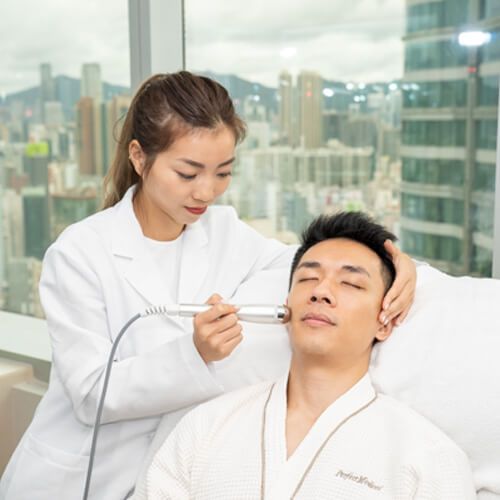 專業皮膚分析 及 Fotona 4D 虎紋槍