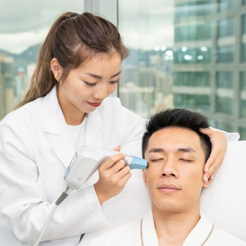 專業皮膚分析 及 i-Genius 眼袋槍療程