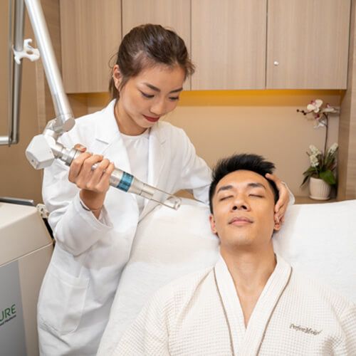 專業皮膚分析 及 PicoCure 美國超皮秒去斑療程