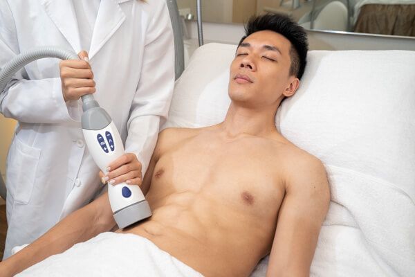 進行 Reaction 溶脂修形療程